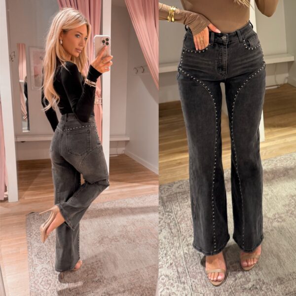 JEANS STUD